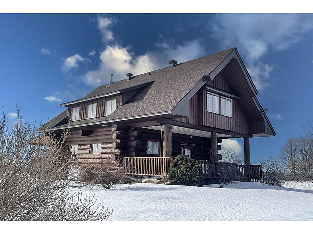 Virtual tour of 5410 Rockdale Road, Vars, Ontario, K0A3H0