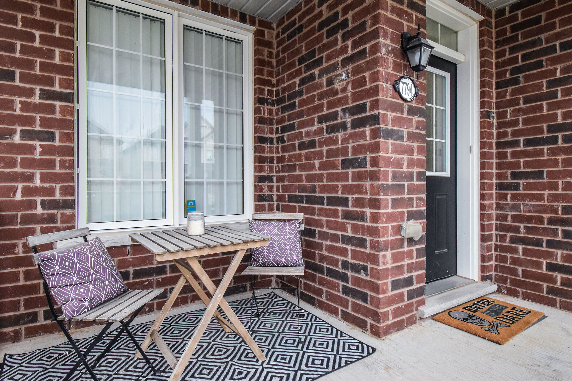 Virtual tour of 7794 Sassafras Trail, Niagara Falls, Ontario, L2H 0N5